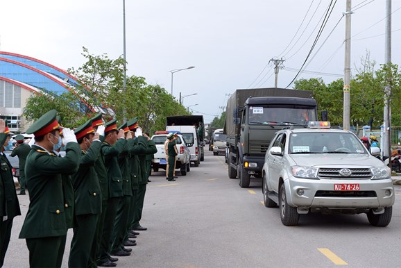 TƯỜNG THUẬT TRỰC TIẾP: Lễ viếng, truy điệu 22 cán bộ, chiến sĩ Đoàn KTQP 337 hy sinh khi làm nhiệm vụ giúp dân khắc phục hậu quả mưa lũ